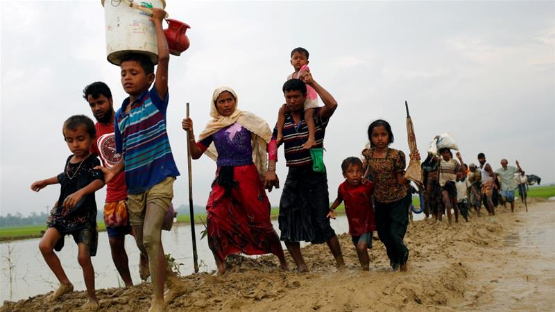 Rohingya Muslims flee Myanmar