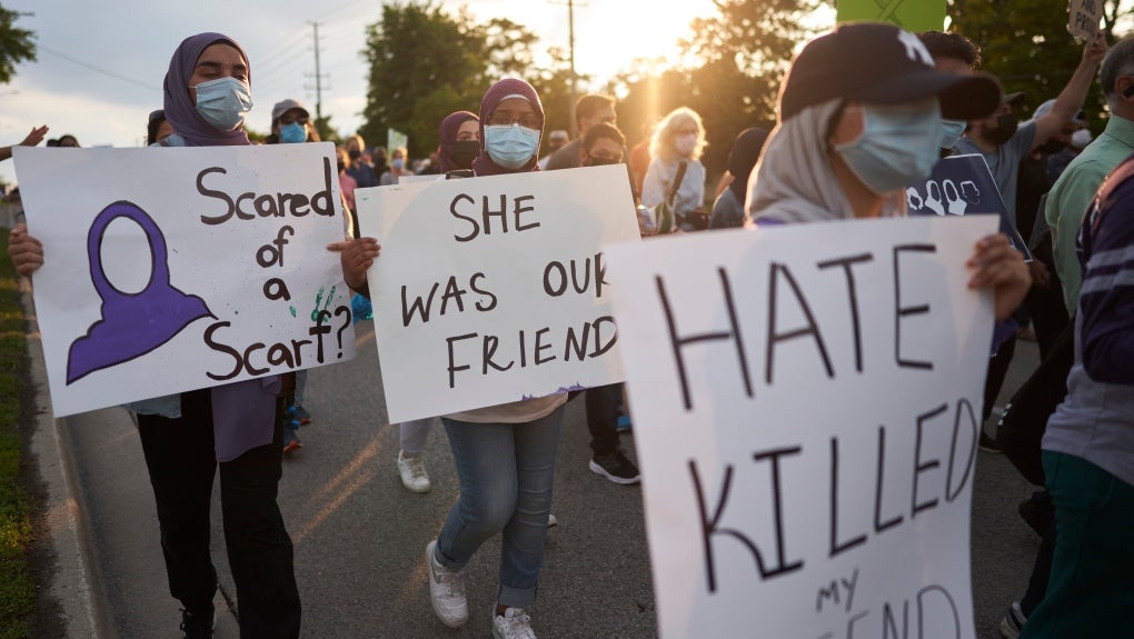 Canadian Muslims rally against hate crimes